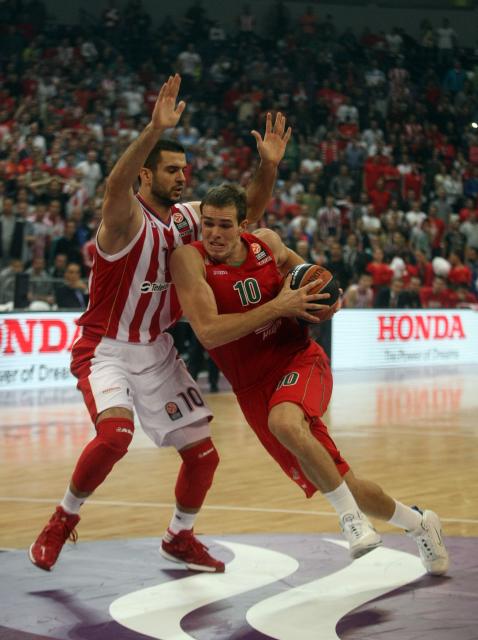 crvena-zvezda-lokomotiva.jpg