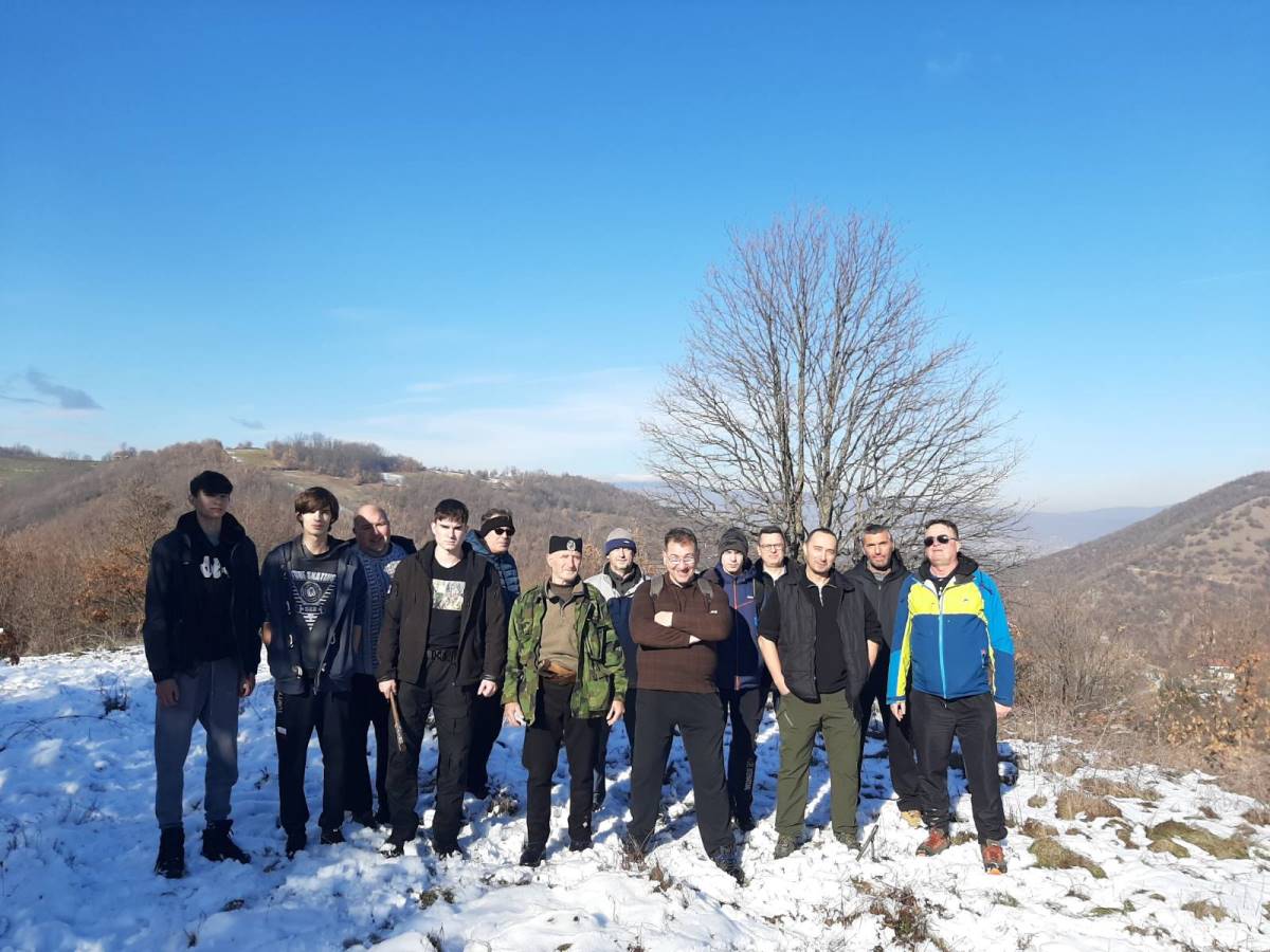 badnjkas svi zajedno.jpg