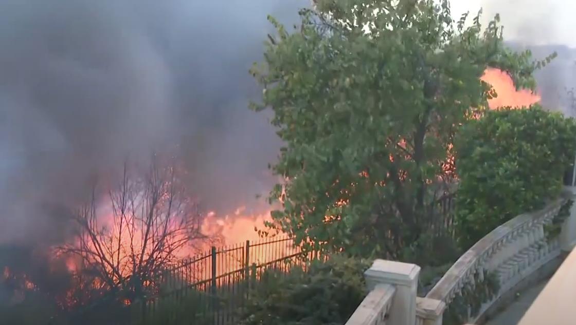 Požar u Los Anđelesu 4.png