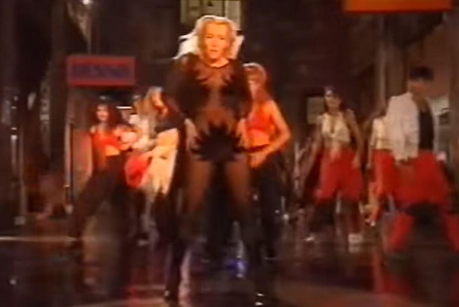 Vesnu Zmijanac izvređali