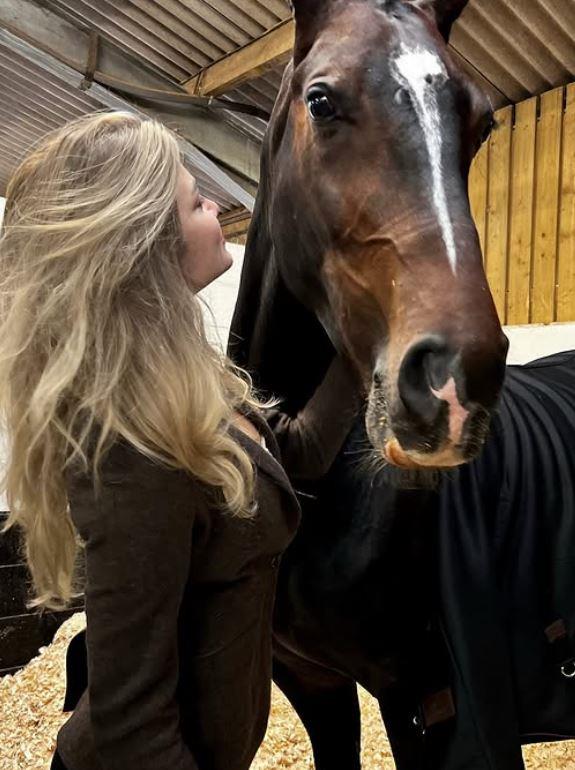 2025-01-08 12_39_20-お茶 (@tea_slavica) • Фотографије и видео записи на услузи Instagram.jpg