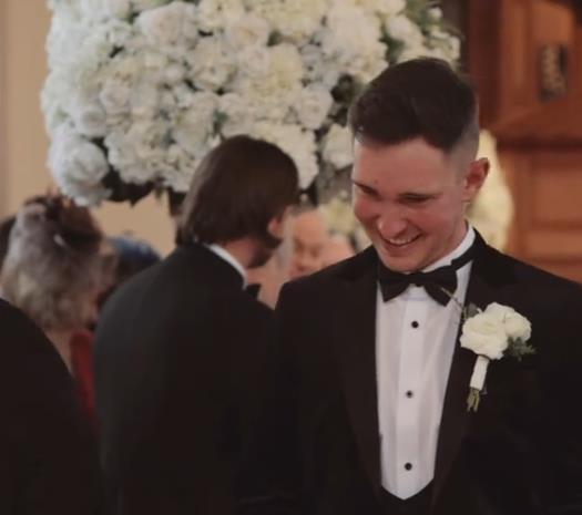 mladoženja plače zbog ćerke (5).png