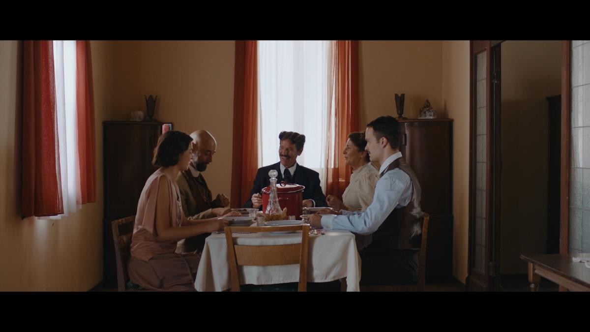 Švindleri epizoda 05.mxf_snapshot_2.jpg