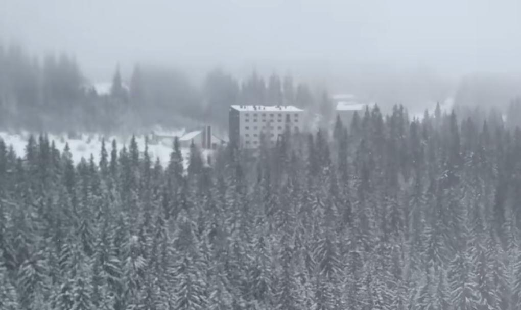 2025-01-11 09_51_19-(3) Marija Šerifović - BABA I UNUK NA ZIMOVANJU #179 - YouTube.jpg