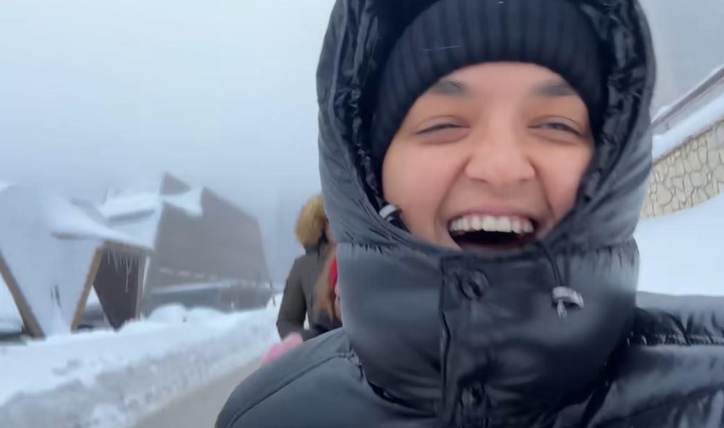 2025-01-11 09_51_58-(3) Marija Šerifović - BABA I UNUK NA ZIMOVANJU #179 - YouTube.jpg