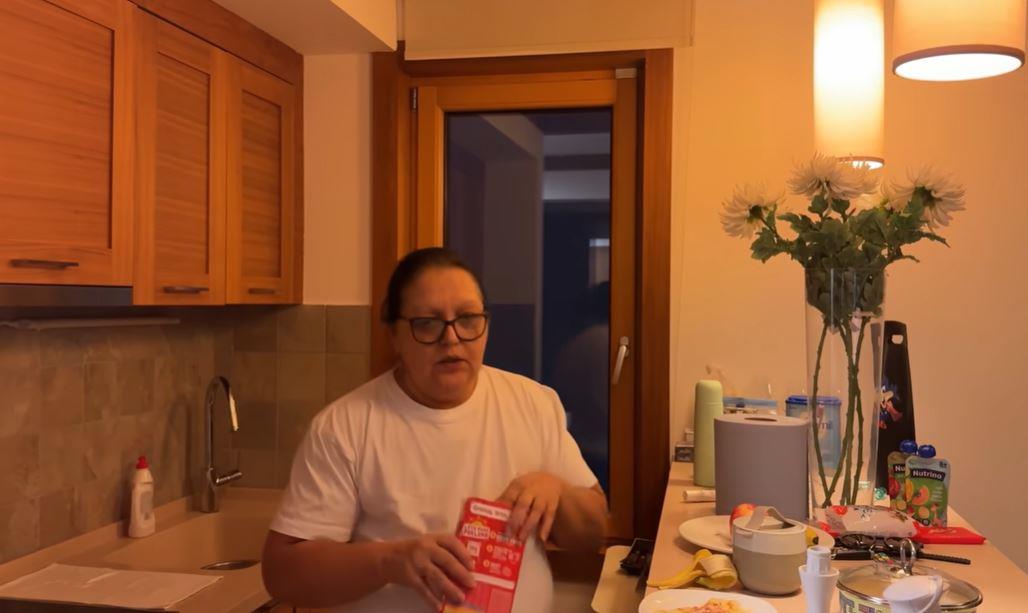 2025-01-11 09_52_47-(3) Marija Šerifović - BABA I UNUK NA ZIMOVANJU #179 - YouTube.jpg