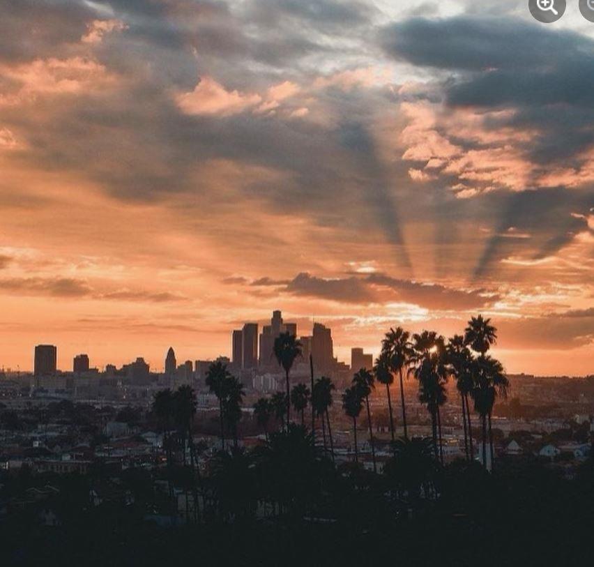 2025-01-11 13_28_52-(7) Facebook.jpg