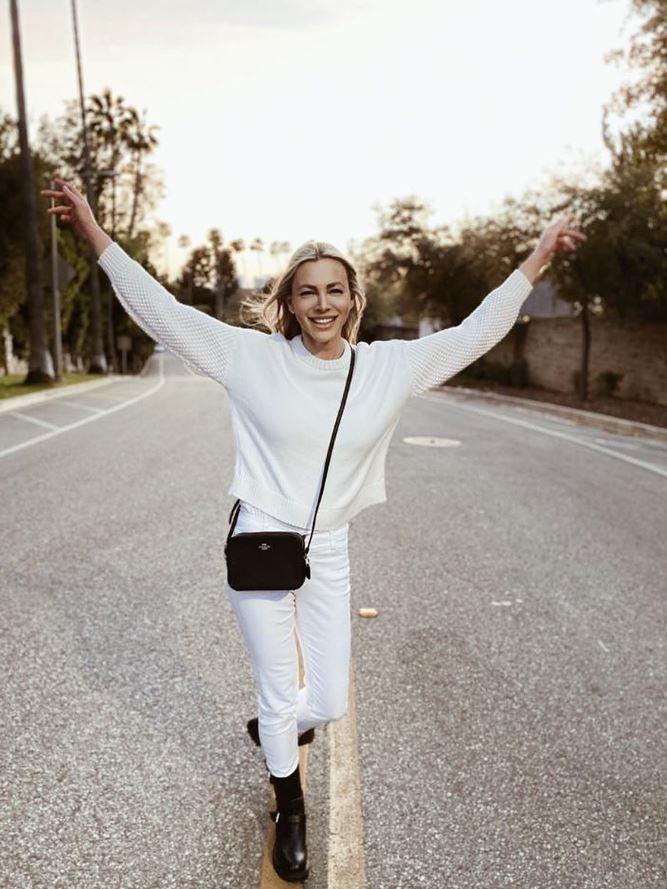 2025-01-11 13_29_11-(7) Facebook.jpg