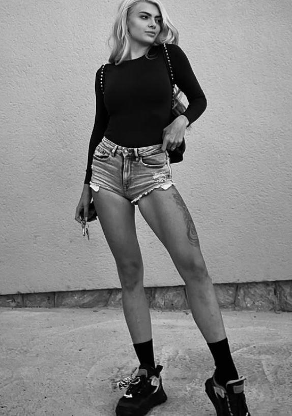 Ela Dvornik nakon razvoda i dva porođaja izgleda kao avion