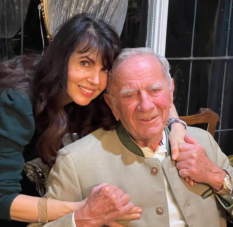 nina monte karp 1.png