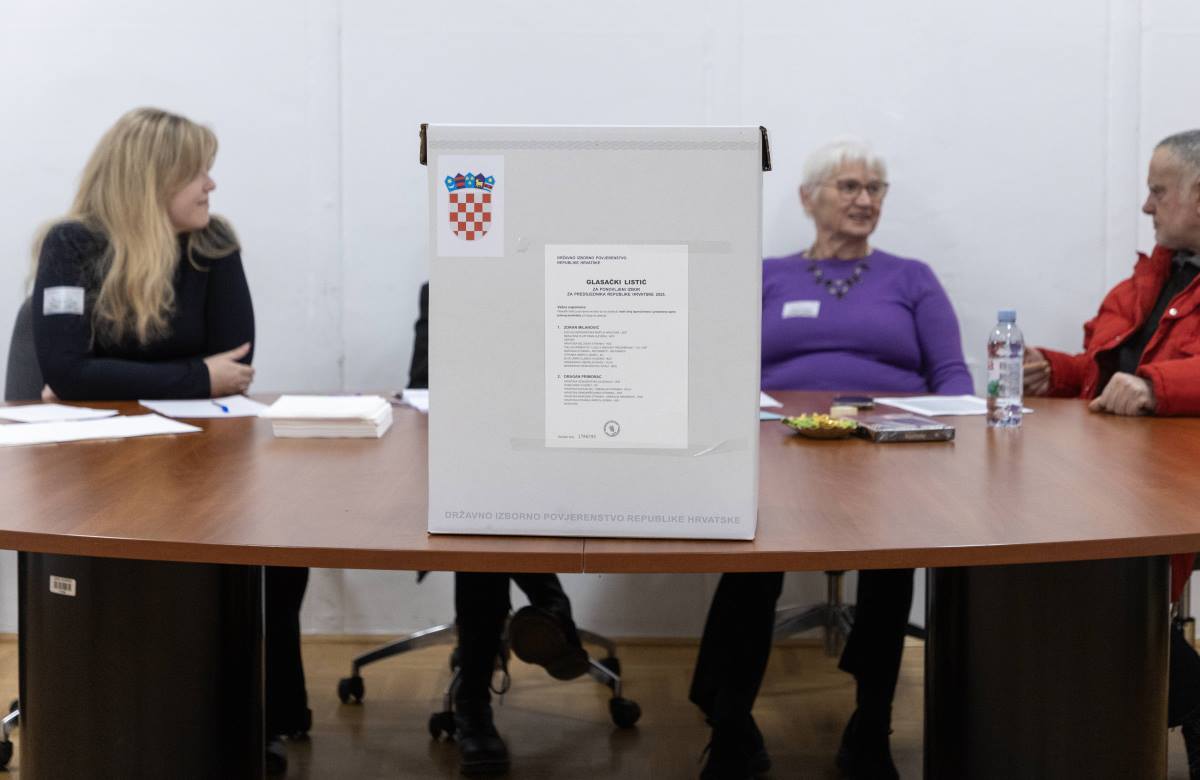 x Beta Damir Sencar.jpg