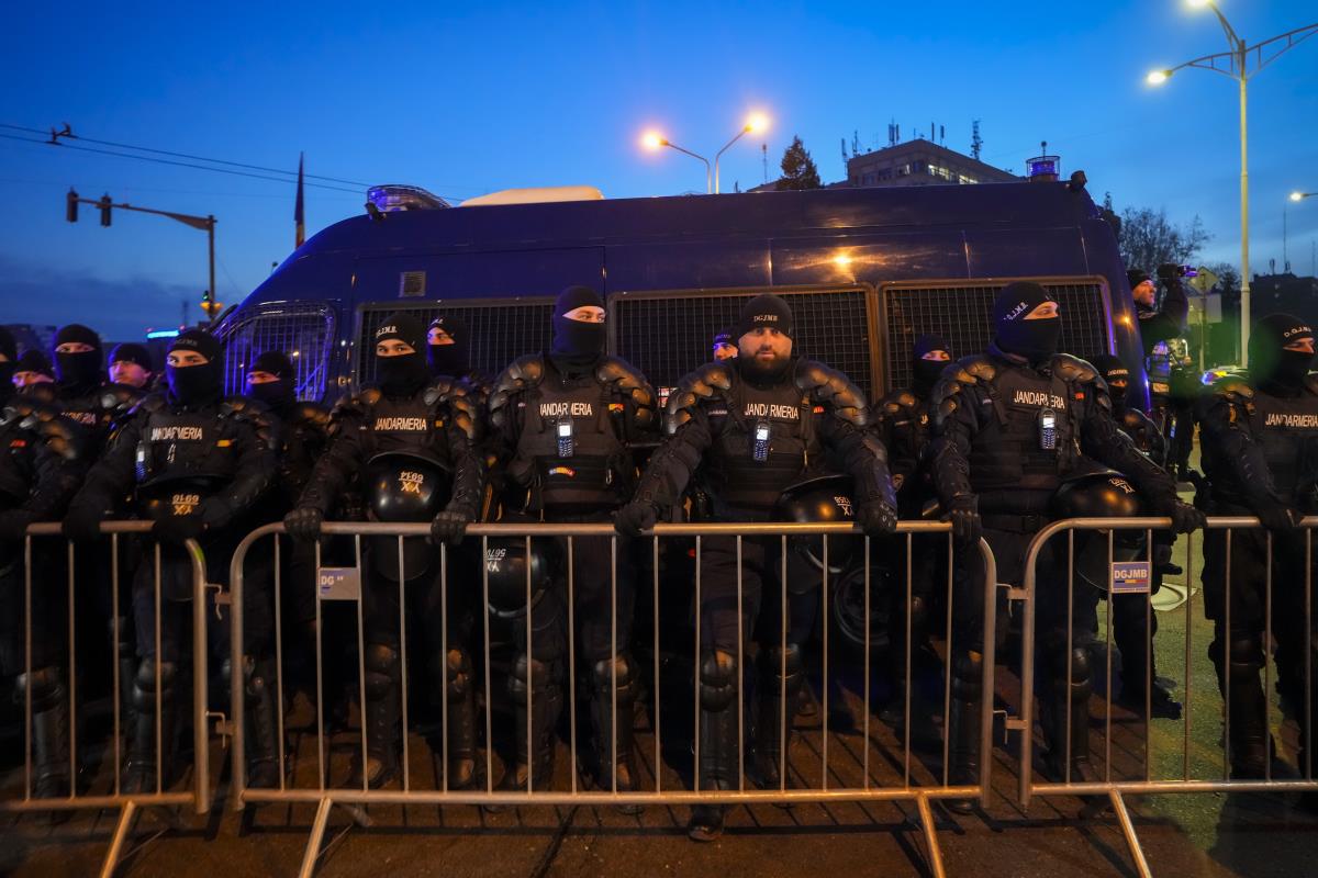 x03 AP Vadim Ghirda.jpg