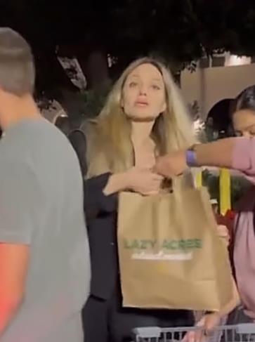 Anđelina Džoli 8.jpg