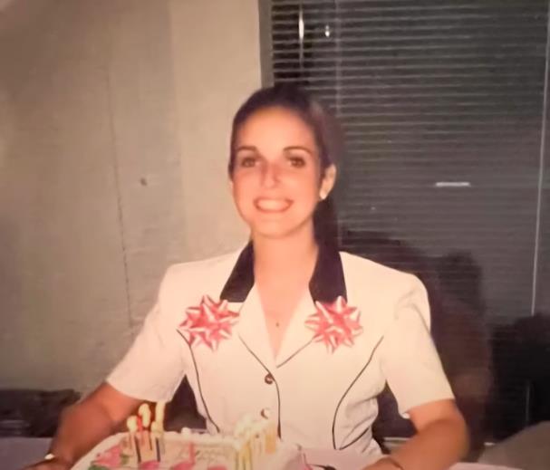 Šeron Krikmar upoznala biološku majku nakon 49 godina (5).png