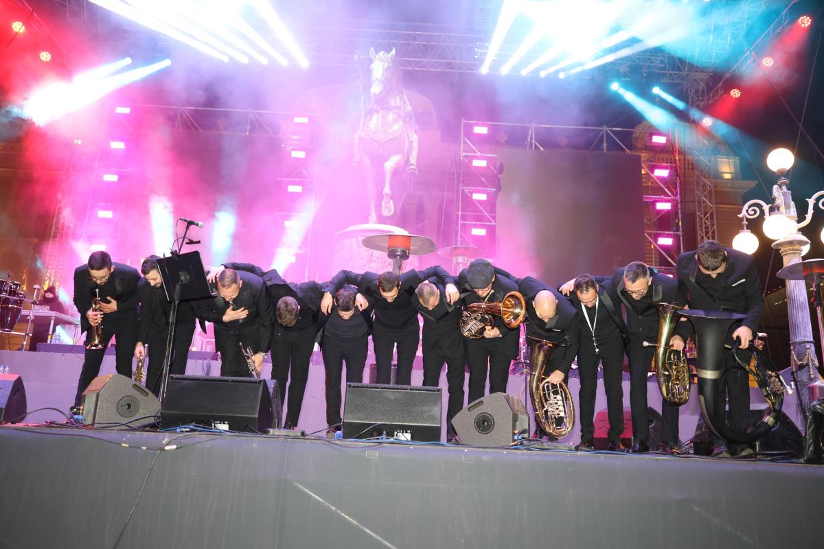 WhatsApp Image 2025-01-13 at 11.05.11 PM (2).jpeg