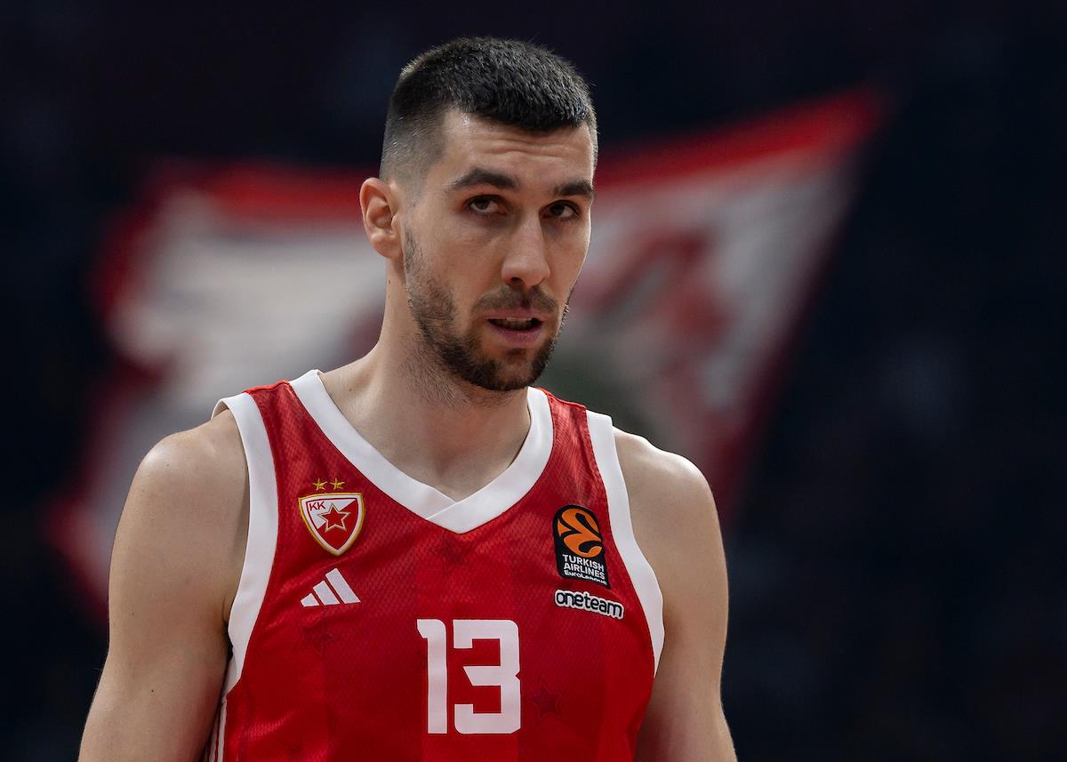 Nove muke za Crvenu zvezdu, još jedna povreda
