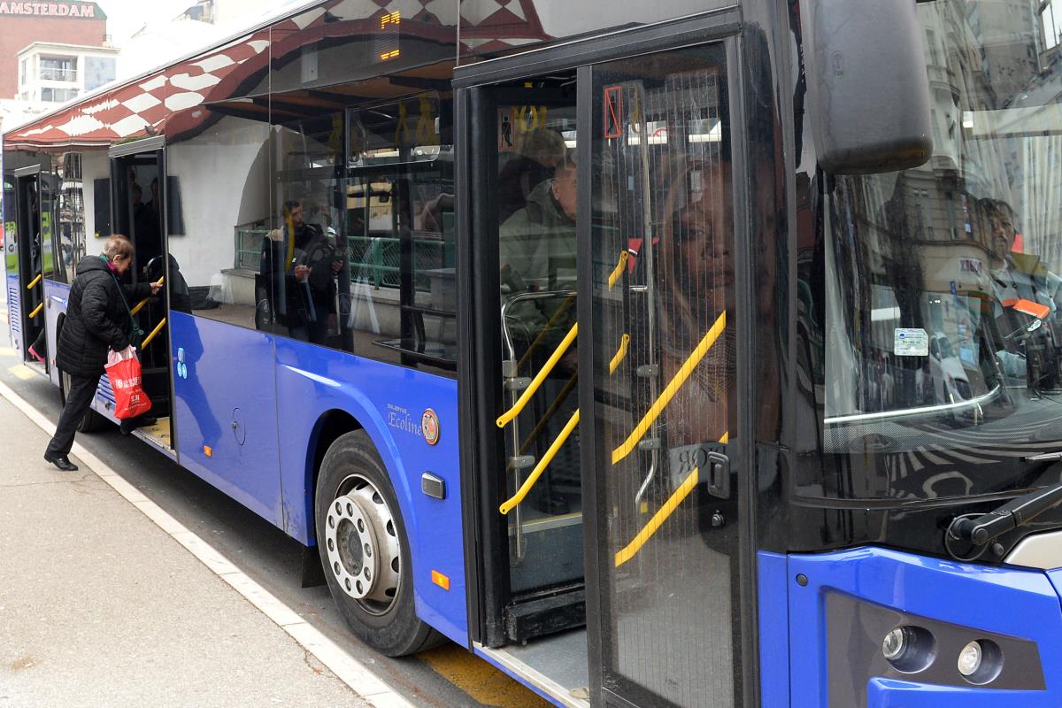 Novi autobusi GSP, foto Jakov Milosevic (5).JPG