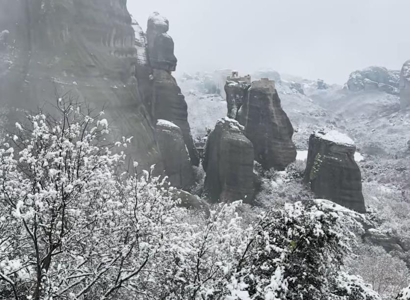 2025-01-15 08_10_59-Monasteries in Meteora, Greece, Covered in Snow. _ The monasteries in Meteora co.jpg