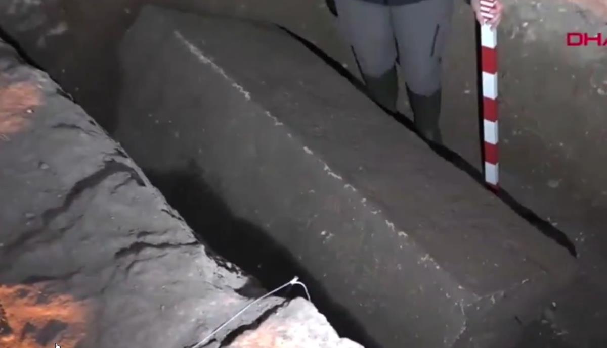 Arheolozi u Turskoj veruju da su pronašli grob Svetog Nikole.jpg