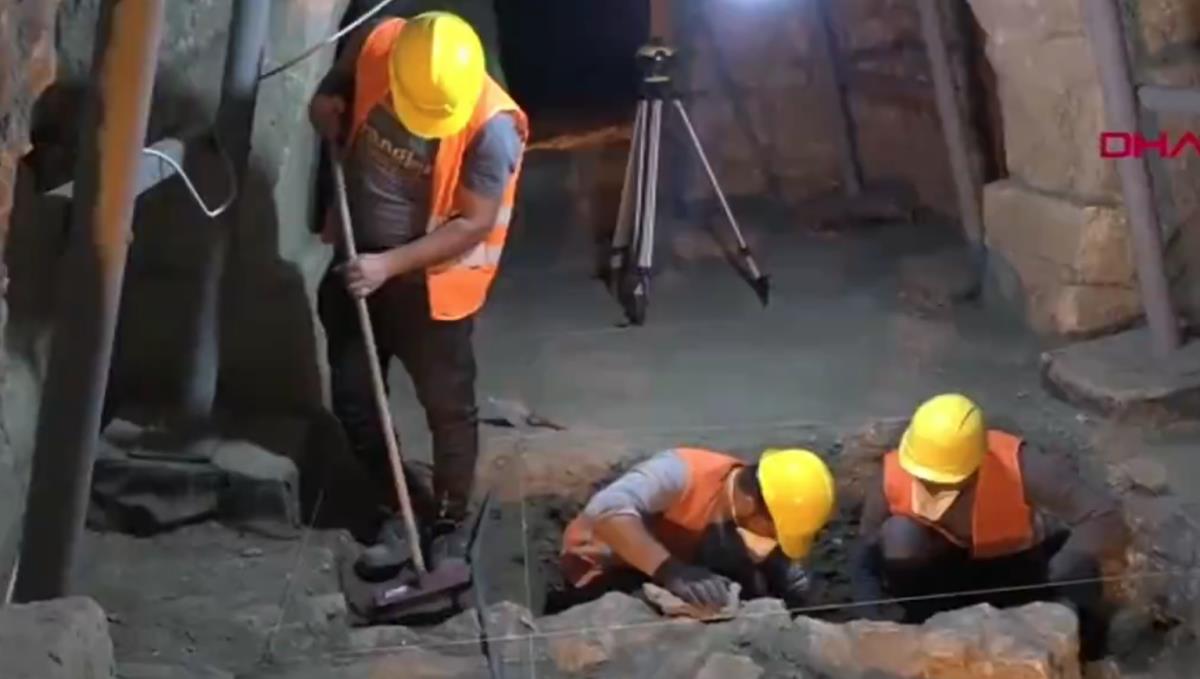 Arheolozi u Turskoj veruju da su pronašli grob Svetog Nikole.jpg