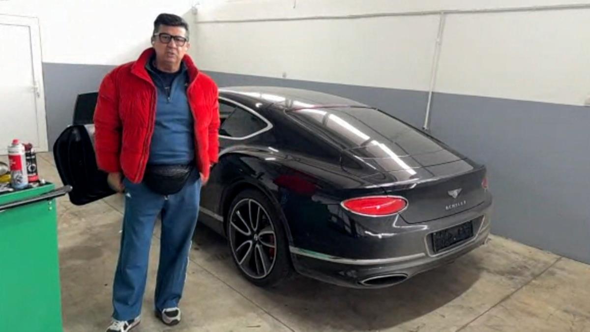 puls clean.01_30_38_21.Still003.jpg