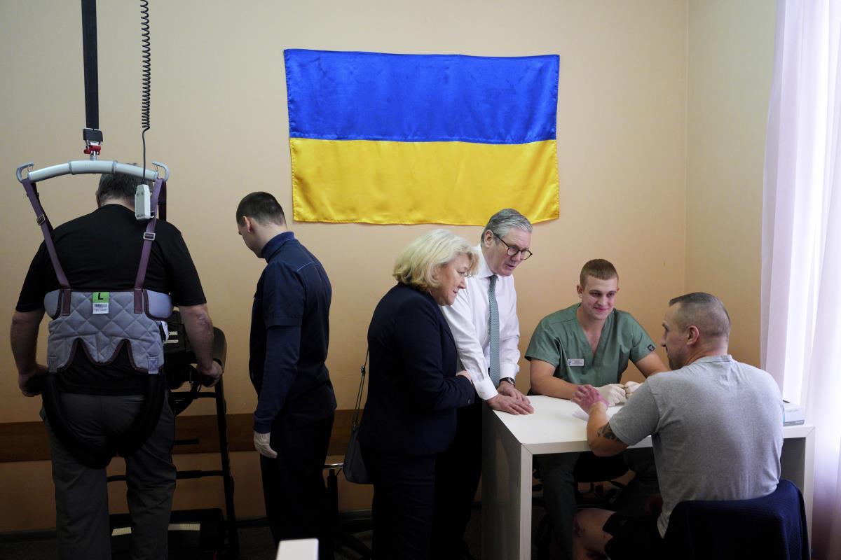 xxx07 AP Carl Court.jpg