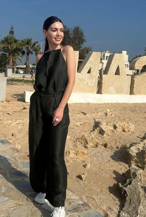 2025-01-17 08_05_22-Adam Adaktar®️ THE GOD OF EYEBROWS (@adaktar_official) • Фотографије и видео зап.jpg