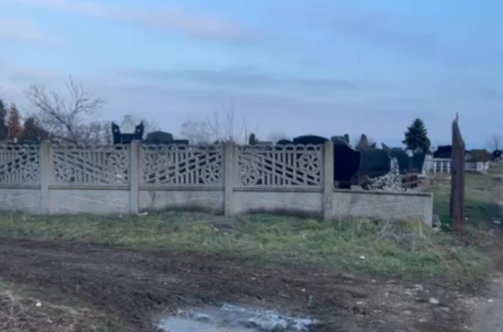 2025-01-17 11_52_58-WhatsApp.png