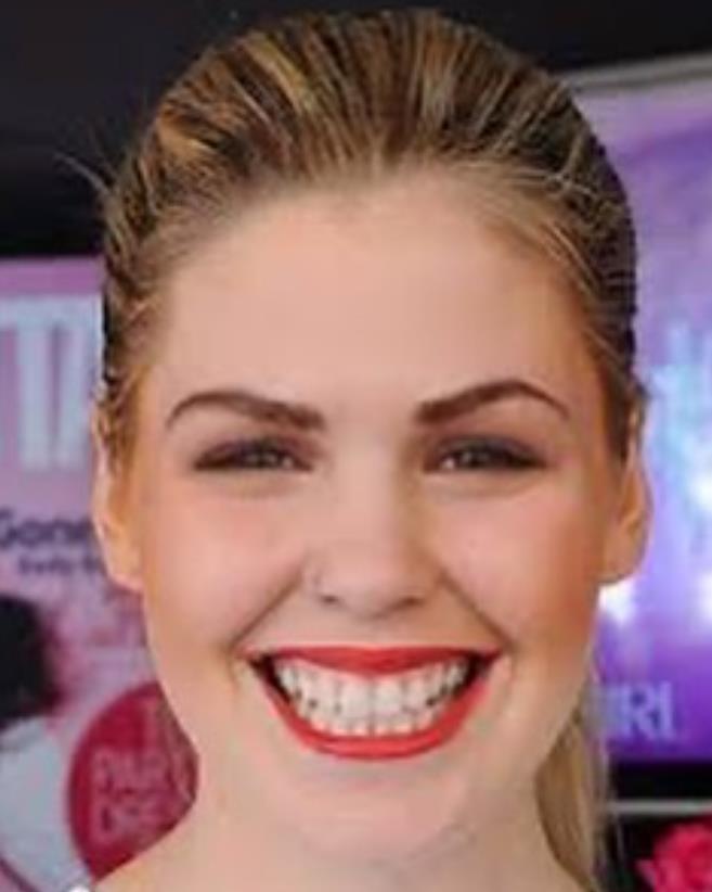 Bela Gibson optužena je da lagala svet da se izlečila od neizlečive bolesti 2.png