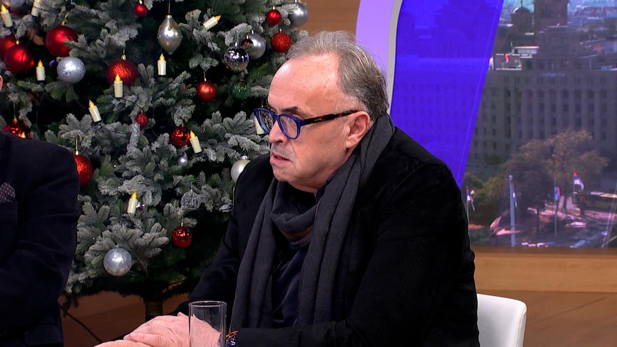 PULS CLEAN.02_12_44_21.Still003.jpg