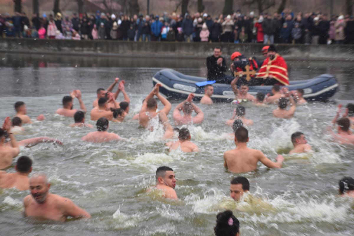 Plivanje u Kikindi foto s.u..JPG