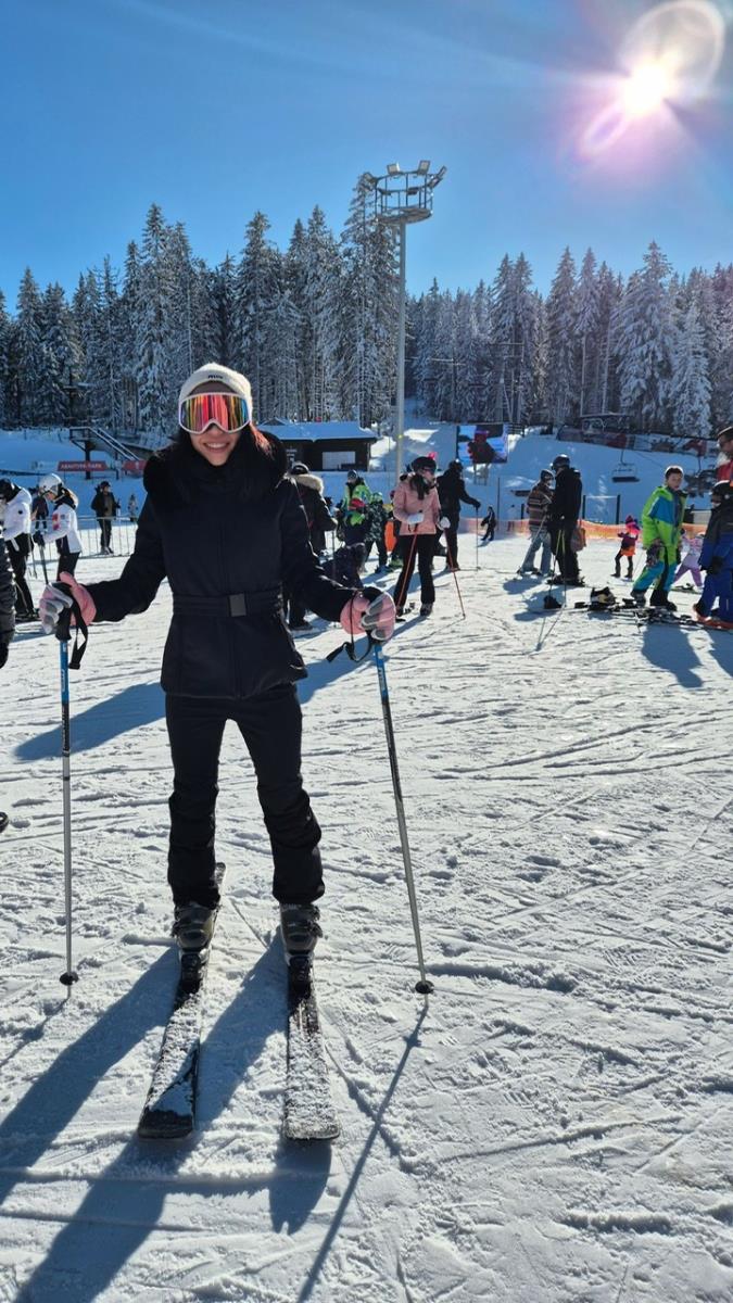 Aleksandra Mladenović na planini.jpg