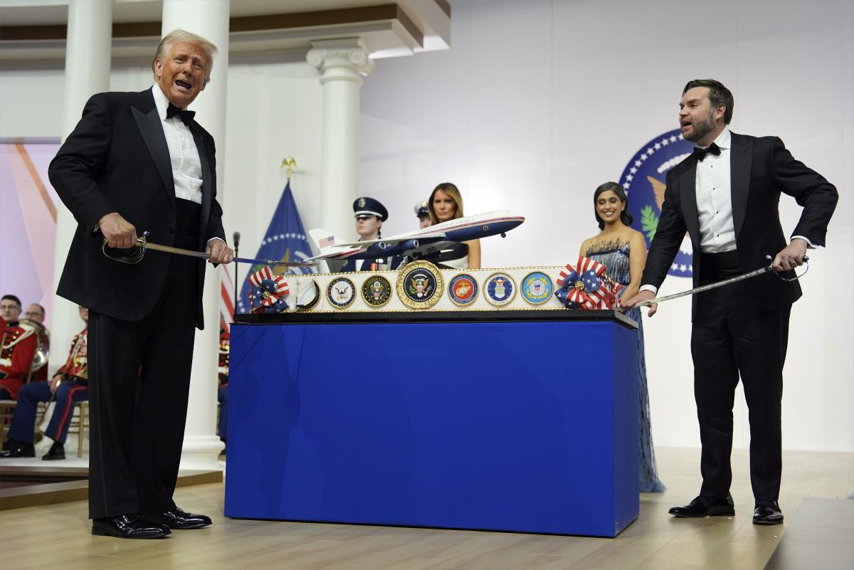 tramp01 AP Evan Vucci.jpg