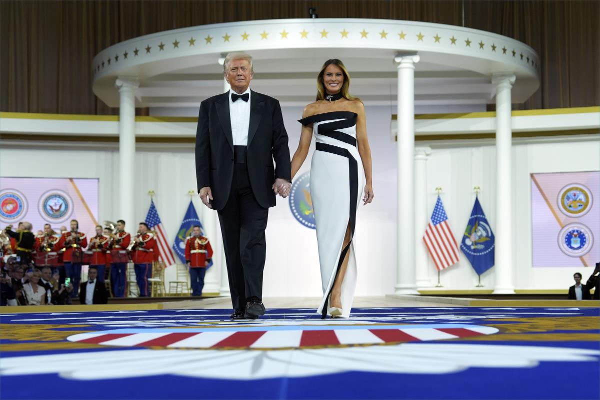 tramp03 AP Evan Vucci.jpg