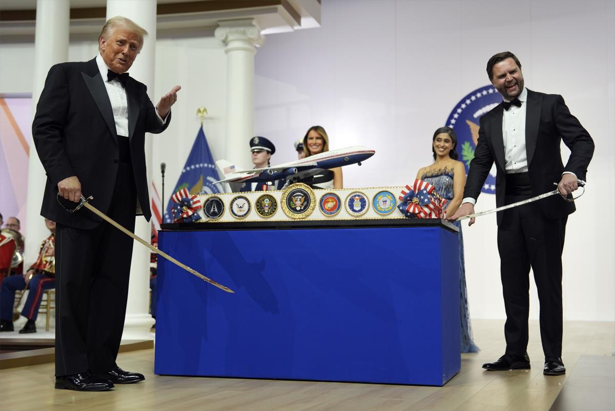 tramp01 AP Evan Vucci.jpg