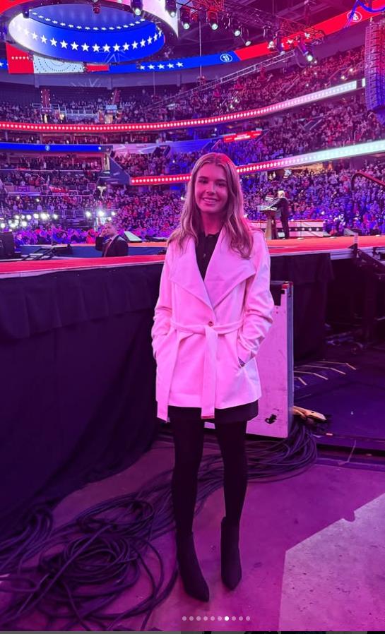 Kai Medison Tramp na inauguraciji 3.png