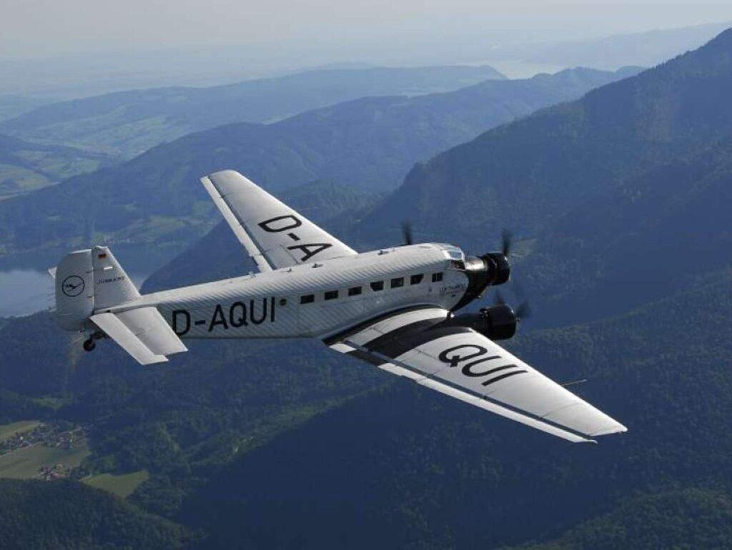 U dve nesreće pri sletanju aviona Lufthanze u Beograd poginulo 22 ljudi