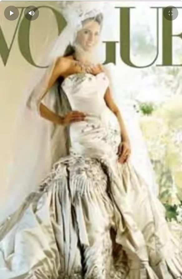 Venčanica Melanije Tramp 1.png