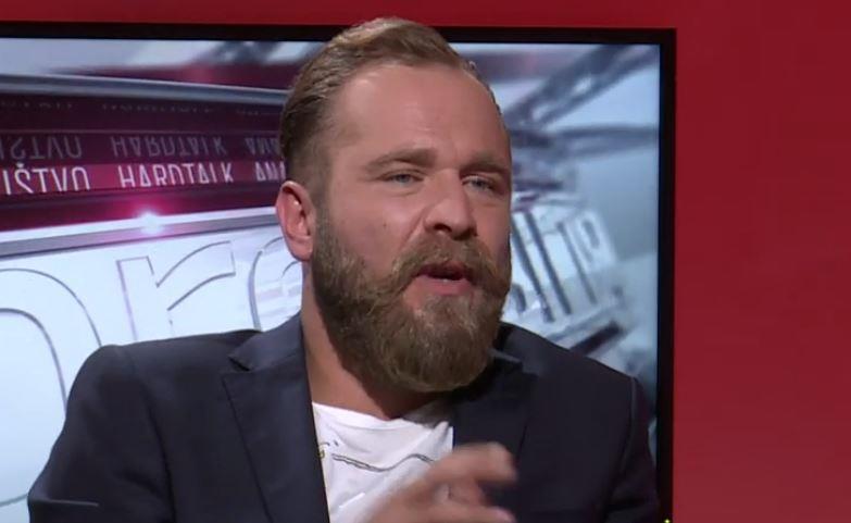 Jeleni Rozgi svekar namestio bivšeg dečka