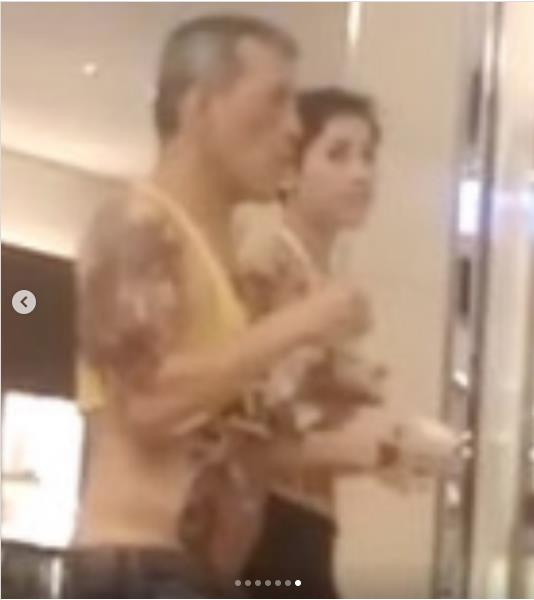 Kralj Tajlanda Maha Vađiralongkorn 7.png