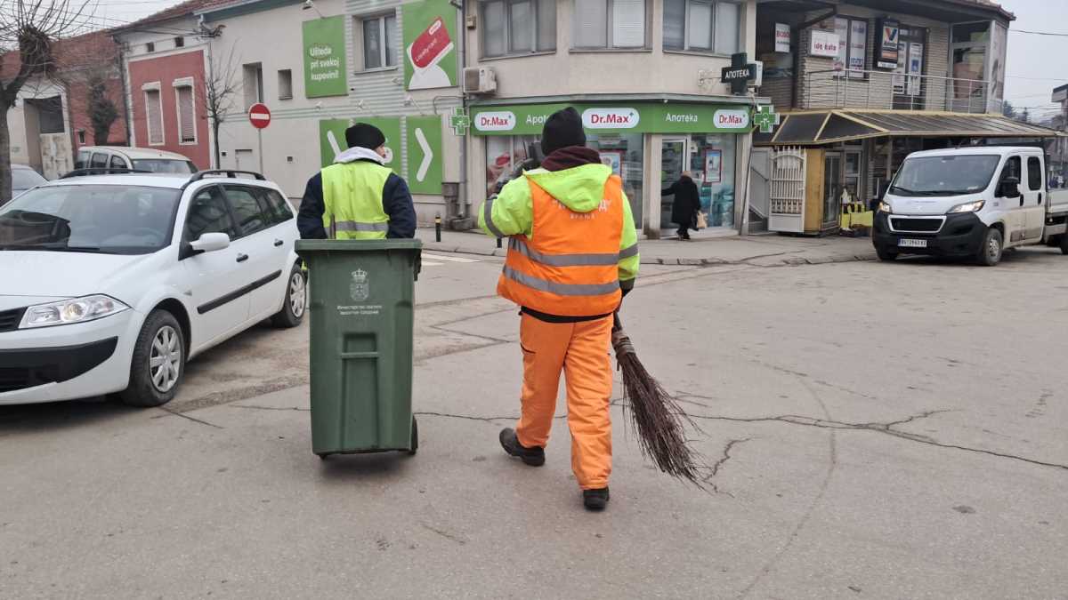 U gradovima po Srbiji sve radi normalno, generalni štrajk propao