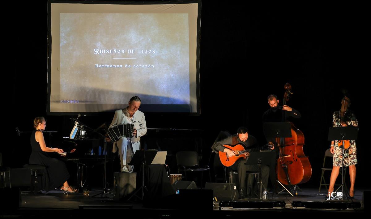 La Bombonera France premiere (4).jpg