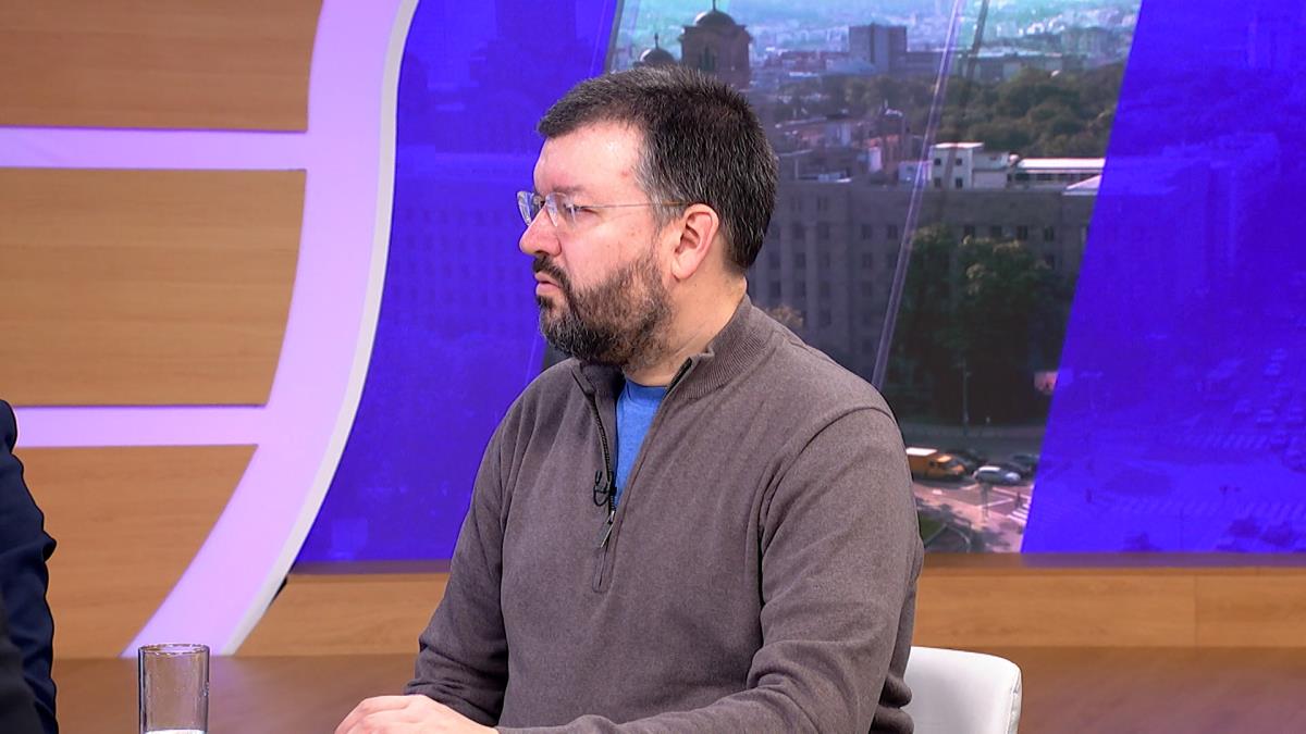 puls clean.00_12_09_13.Still001.jpg