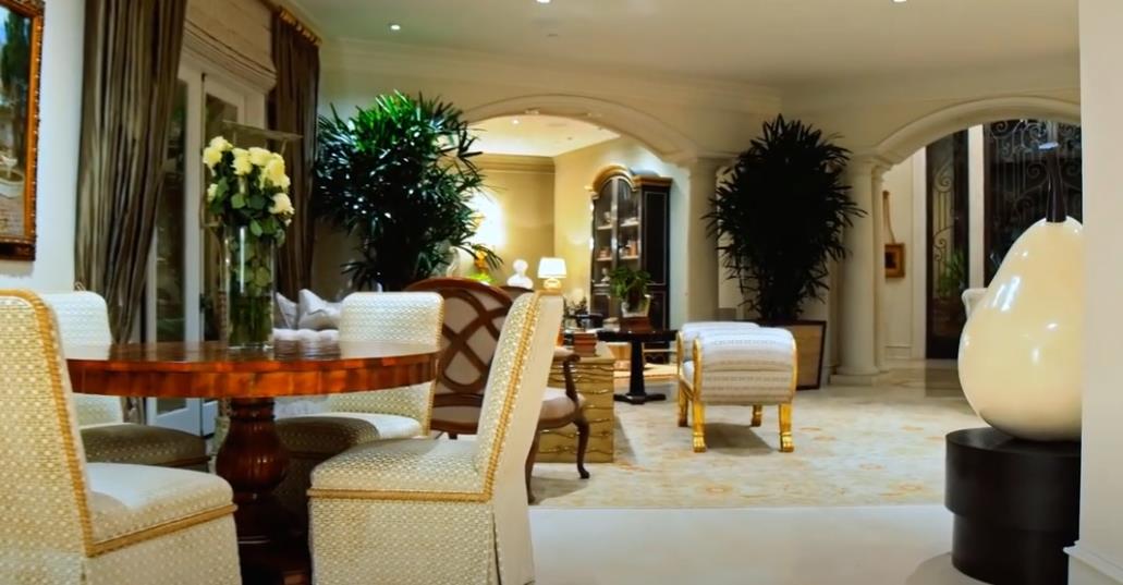 kuća adel u britaniji 8.png