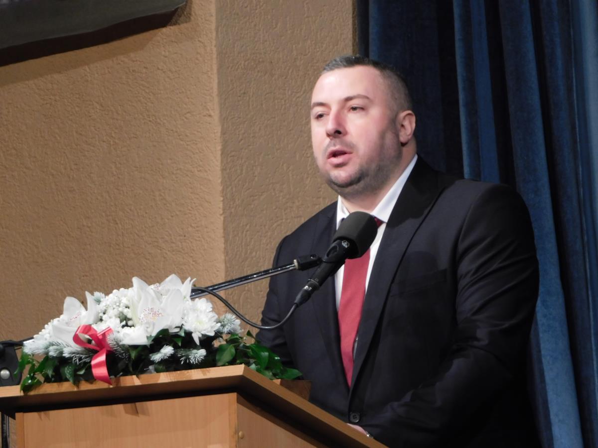 LOZNICA - Besednik.JPG