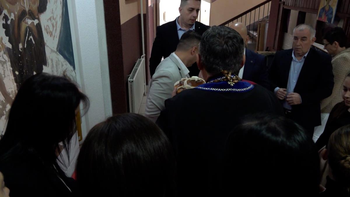 puls celan.00_07_07_15.Still004.jpg