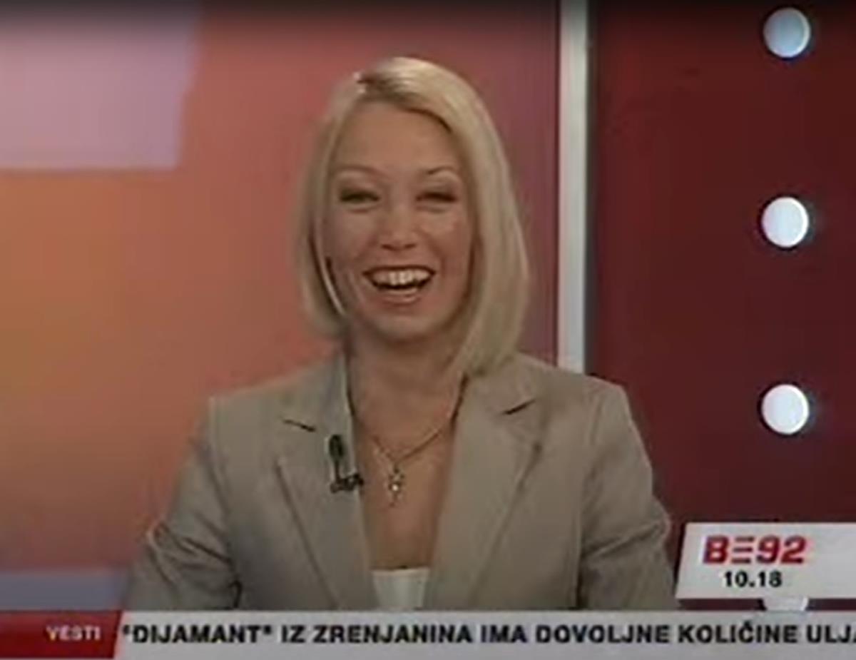 Voditeljka zaboravila da je snimaju, nezgoda uživo u programu