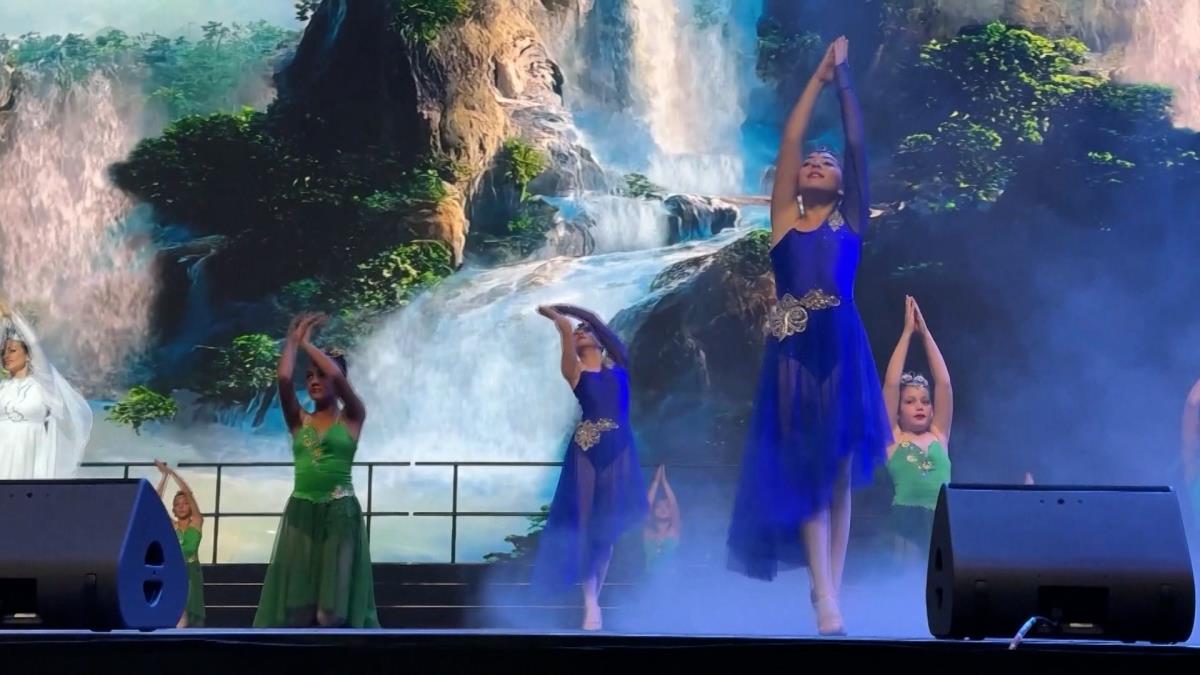 jutarnji clean.01_42_26_14.Still018.jpg