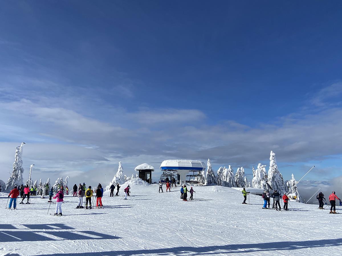 Idealno vreme za planinu i jedinstvena prilika za prve skijaške korake