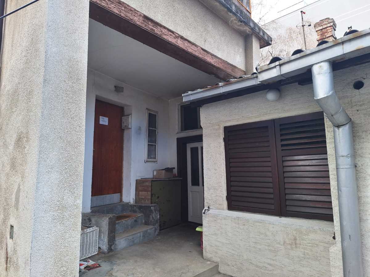 Voždovac ubistvo D.J ubio majku